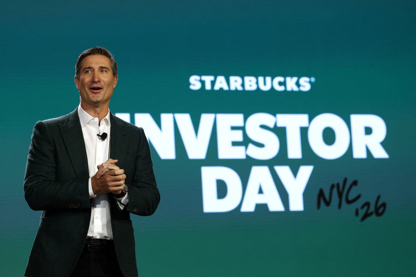 Why a Starbucks takeover of Chipotle would — and wouldn't — make sense for both companies