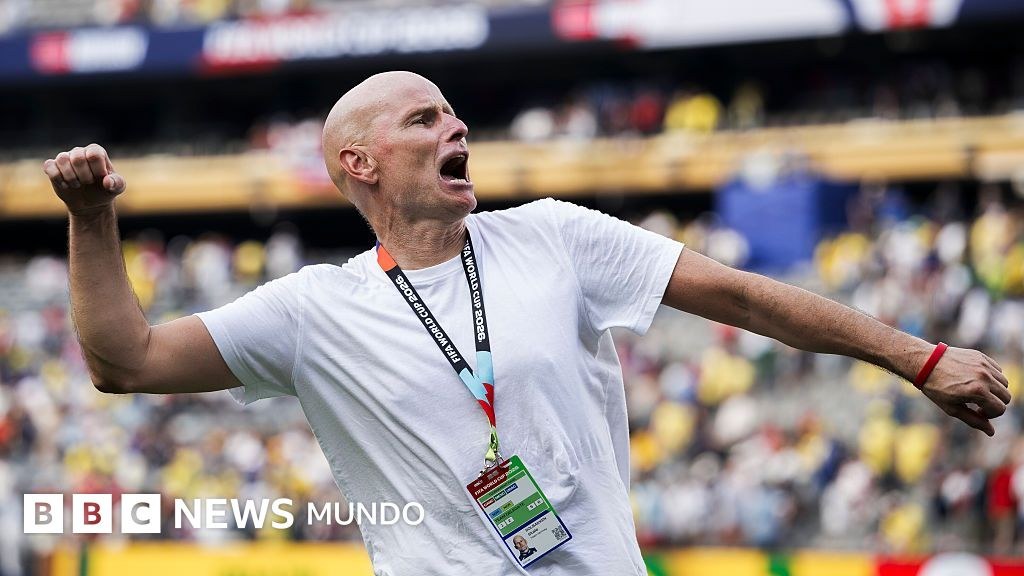 El exfutbolista que estuvo muerto durante 7 minutos y ahora como entrenador llevó a Noruega a eliminar a Brasil en el Mundial