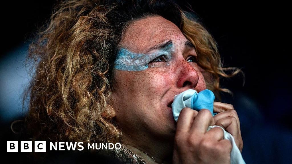 "La trampa del Mundial es que nos hacen creer que los futbolistas reflejan una patria"