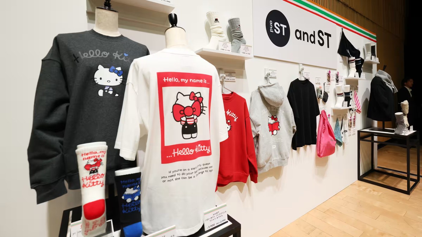 Japan's 7-Eleven teams up with apparel retailer to attract young customers